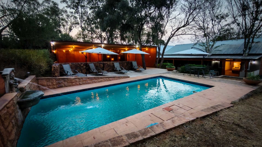10 Bedroom Property for Sale in Hartbeespoort Rural North West